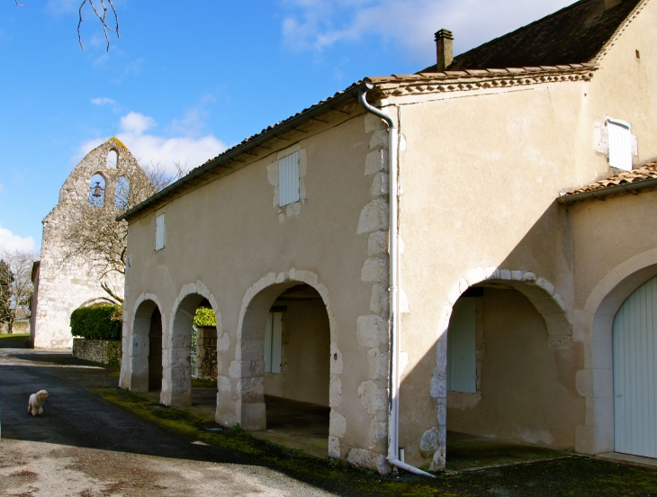 La Bastide est au départ une bastide anglaise fondée en 1284. - Monestier