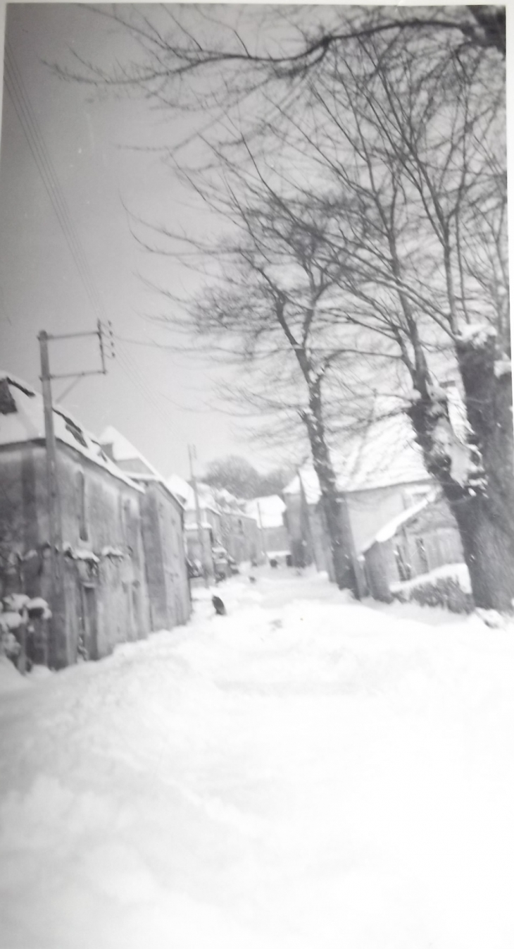 Monsac sous la neige dans les années 50/60