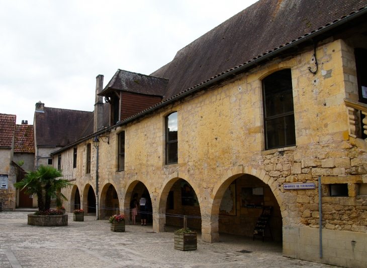 Ancien hôpital Saint Jean. - Montignac