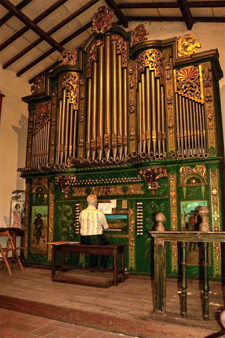 Orgue espagnol datant du XVIIIe siècle - Montpon-Ménestérol