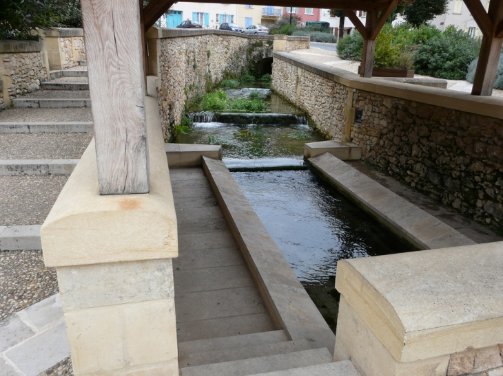 Le lavoir - Mouleydier