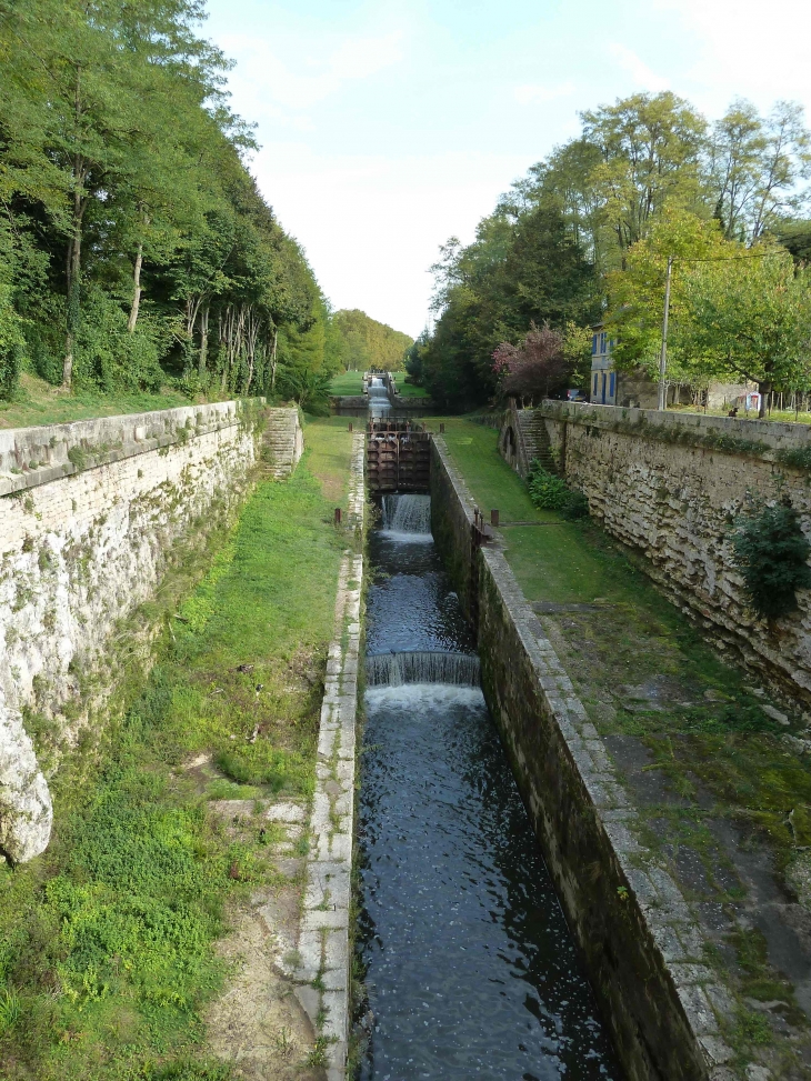 Le Site des Tuillières - Mouleydier