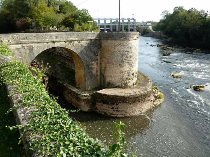 Le Site des Tuillières - Mouleydier