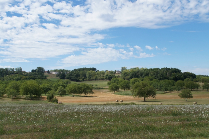 Aux alentours - Nailhac