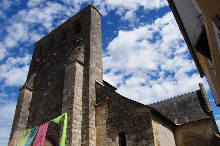 Eglise romane Saint-Etienne du XIIIe siècle. - Nailhac