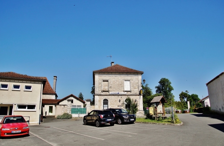 Le Village - Négrondes