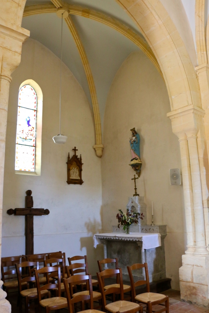 Eglise Sainte Quiterie de Nojals : chapelle latérale Nord. - Nojals-et-Clotte