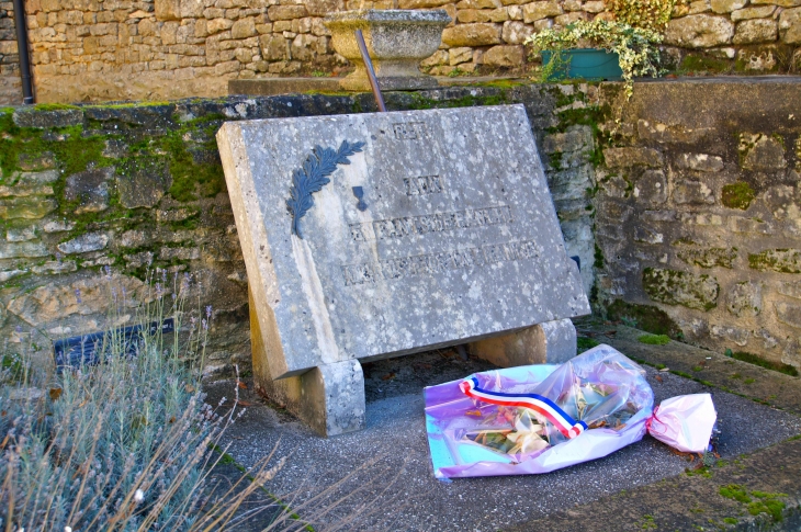 Le Monument aux Morts - Paulin