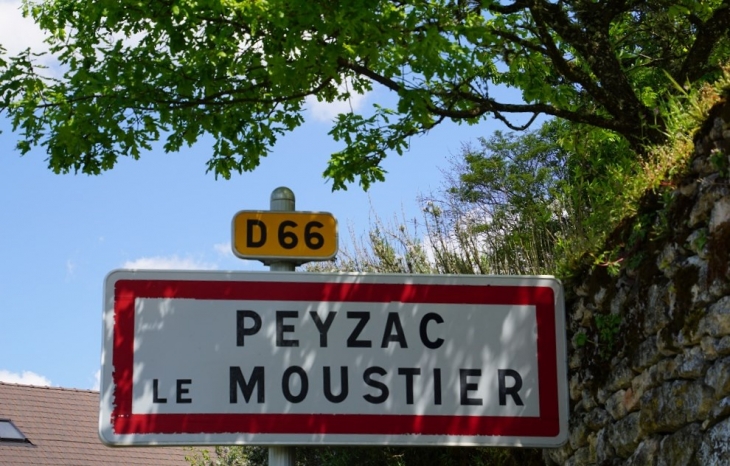  - Peyzac-le-Moustier