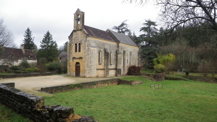 L'église Saint Anne XV/XIXème. - Pezuls