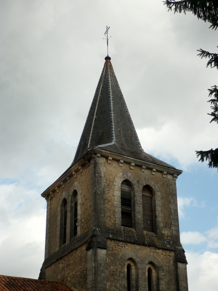 Clocher de l'église Saint Etienne - Piégut-Pluviers