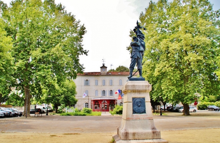 Colonel-de-Nattes - Ribérac