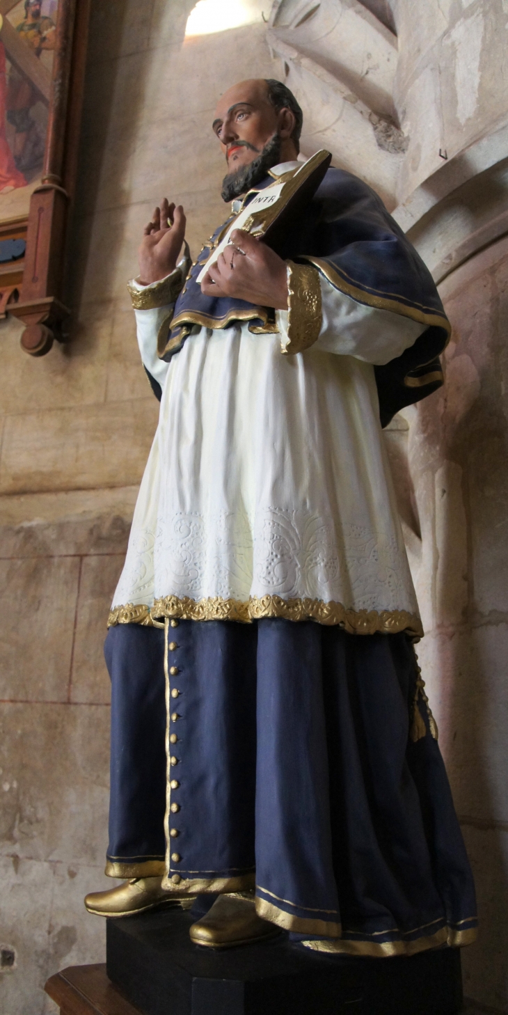 Statue dans le Choeur. - Rouffignac-Saint-Cernin-de-Reilhac