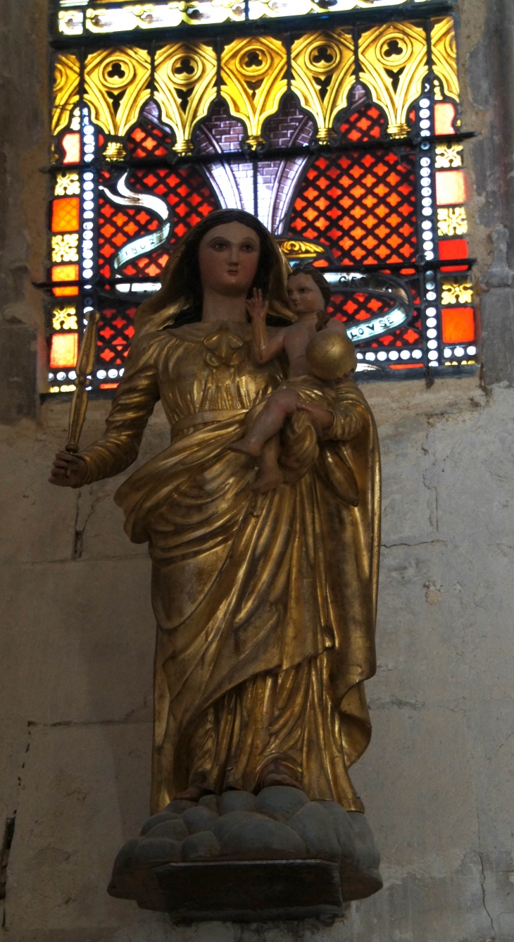 Statue dans le Choeur. - Rouffignac-Saint-Cernin-de-Reilhac