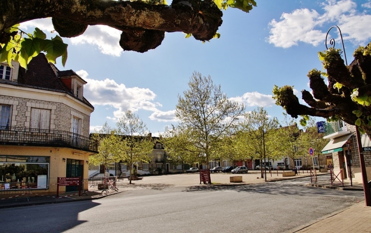 Le Village - Rouffignac-Saint-Cernin-de-Reilhac