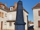 Photo suivante de Rouffignac-Saint-Cernin-de-Reilhac Le Monument aux Morts.