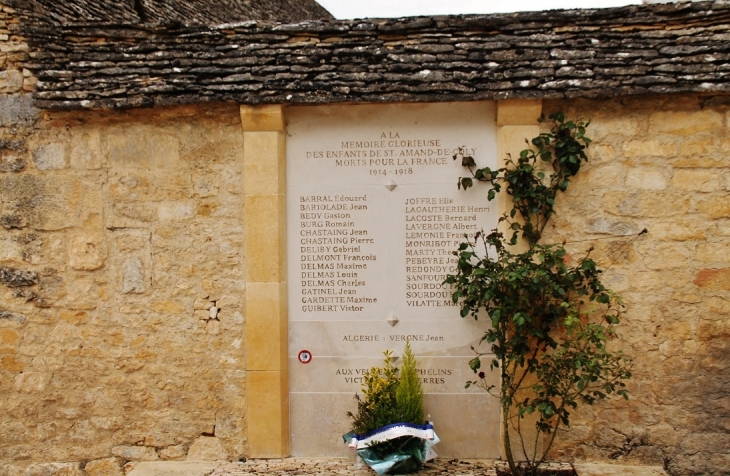 Monument-aux-Morts - Saint-Amand-de-Coly