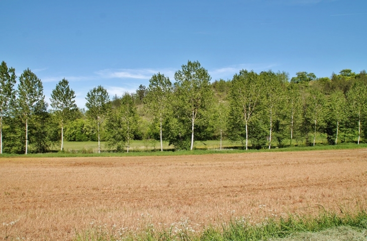 Le Village - Saint-Avit-Rivière