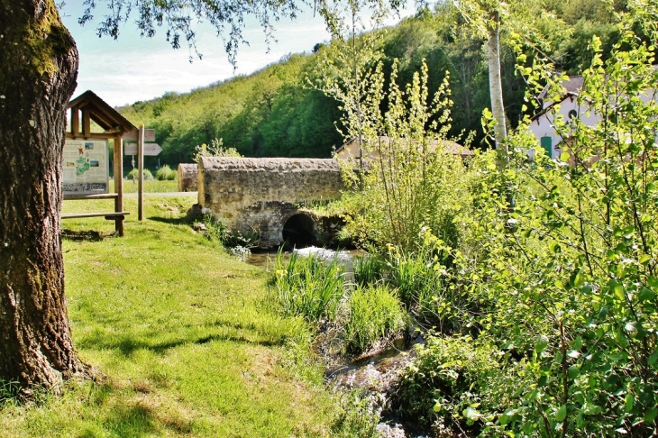 La Couze - Saint-Avit-Rivière