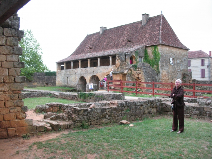 Le cloitre - Saint-Avit-Sénieur