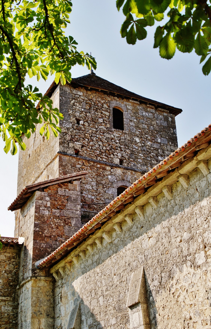 <<église Saint-Front - Saint-Front-sur-Nizonne