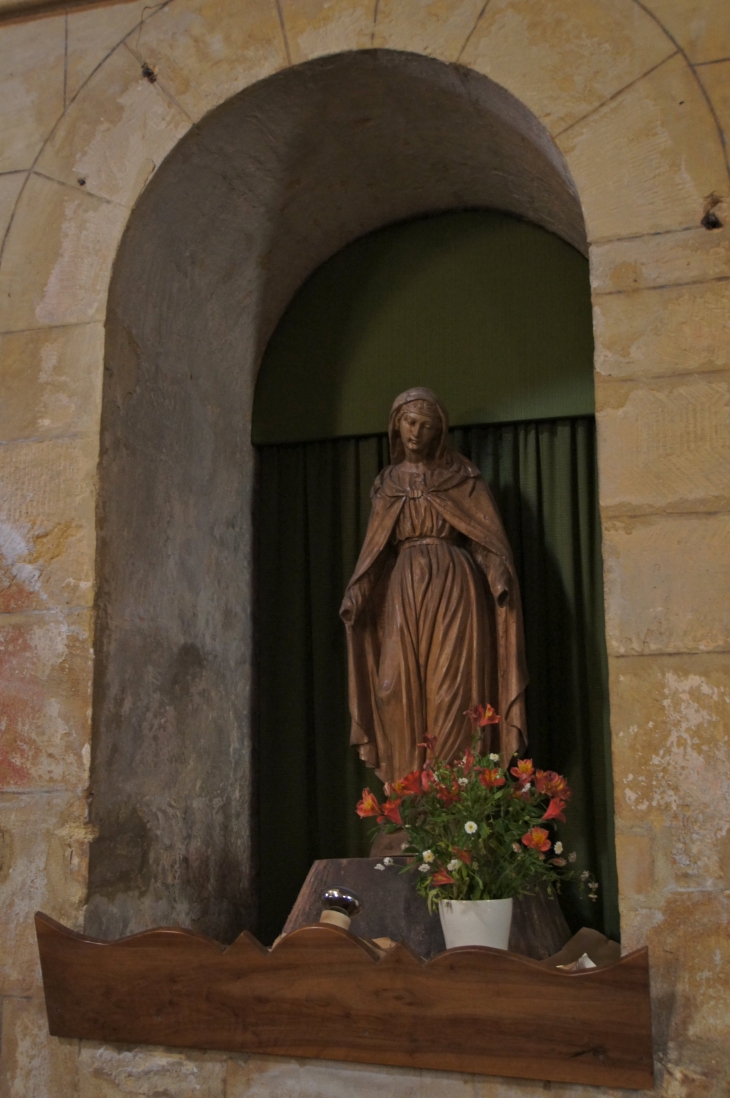 Eglise Notre Dame de l'Assomption : niche de Notre Dame. - Saint-Geniès