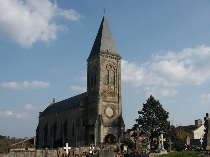 Eglise 1874, clocher 1882. - Saint-Géraud-de-Corps