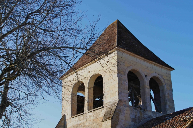 Clocher de l'église Saint-Cyr. - Saint-Geyrac