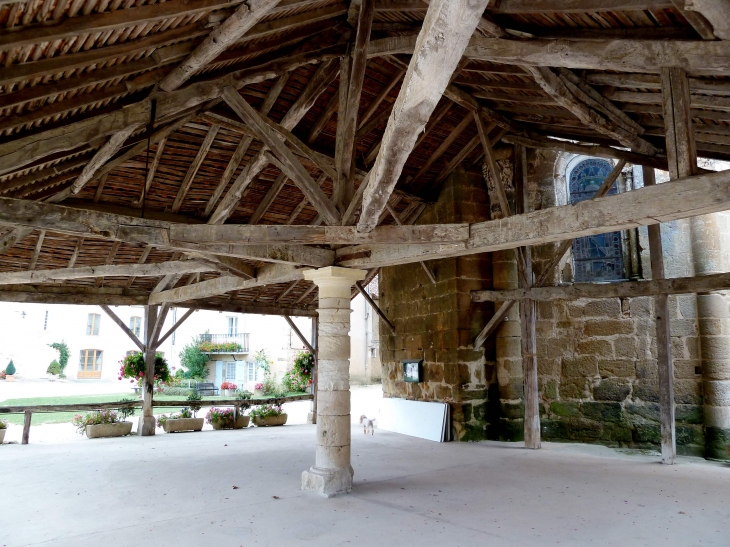 Les Halles en bois - Saint-Jean-de-Côle