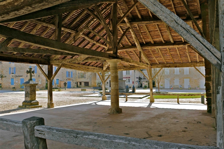 La Halle - Saint-Jean-de-Côle