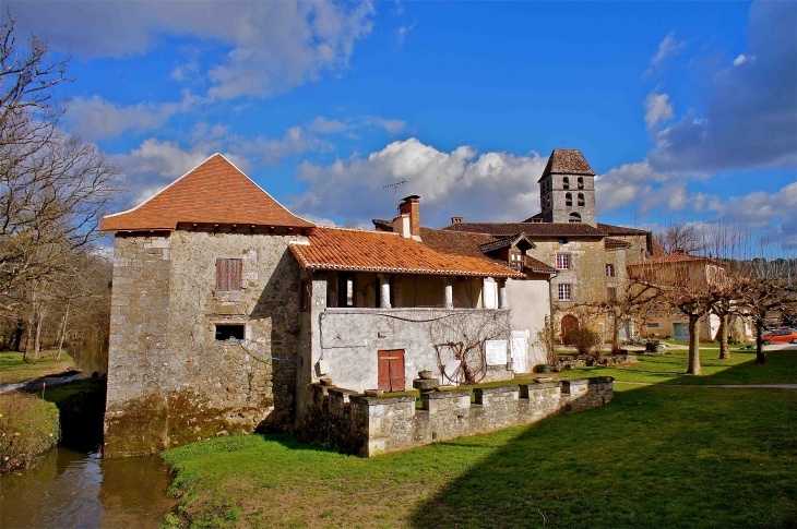 Le village - Saint-Jean-de-Côle