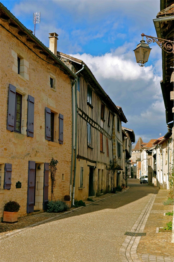 Rue du fond du bourg - Saint-Jean-de-Côle