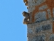 Eglise Saint Georges : modillon sculpté du clocher carré.