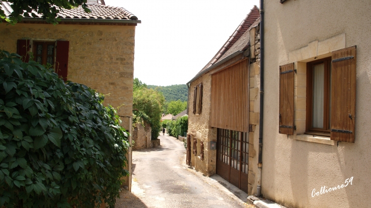  - Saint-Julien-de-Lampon