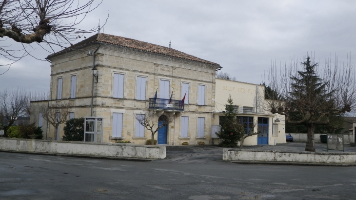 L'église (MH) 12/15/17 et 19 ème. - Saint-Martin-de-Gurson