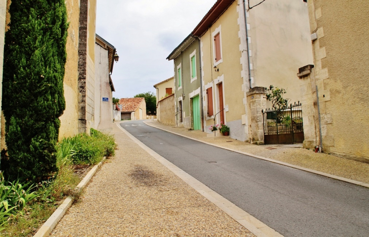 La Commune - Saint-Martin-de-Ribérac