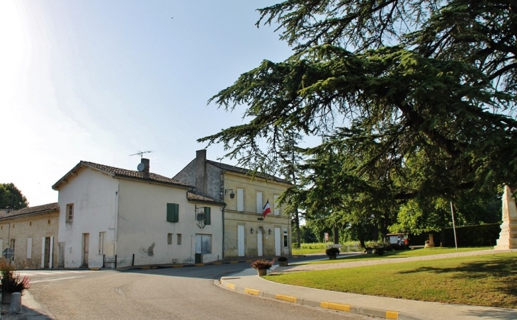 La Mairie - Saint-Michel-de-Montaigne