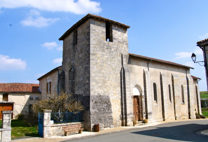 L'église Saint-Pancrace, reconstruite au XIXe siècle.