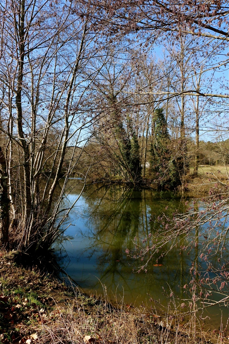 L'auvézère - Saint-Pantaly-d'Ans