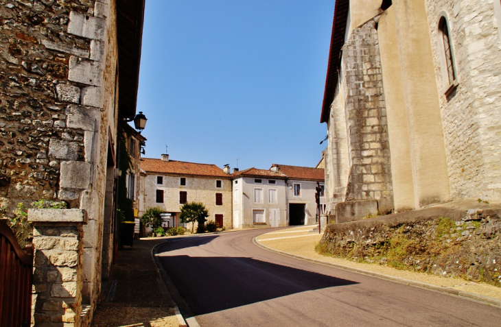 La Commune - Saint-Pardoux-la-Rivière