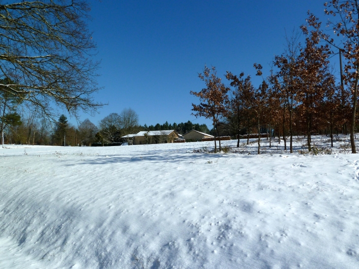 Aux alentours - Saint-Paul-de-Serre