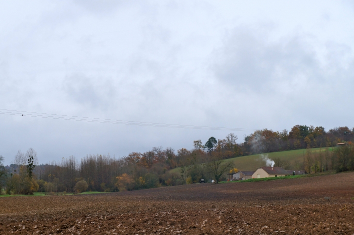 Aux alentours - Saint-Paul-de-Serre