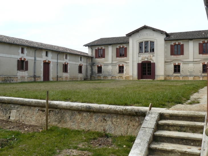 Le chai de lardimalie MUSEE - Saint-Pierre-de-Chignac