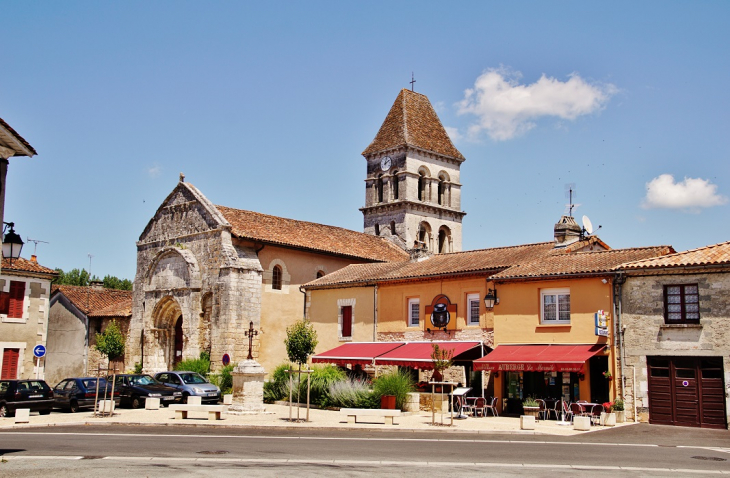 La Commune - Saint-Pierre-de-Côle