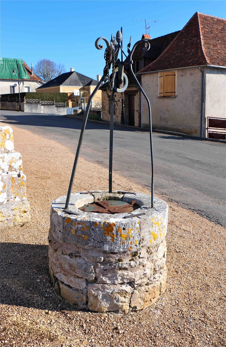 Dans le village - Saint-Raphaël