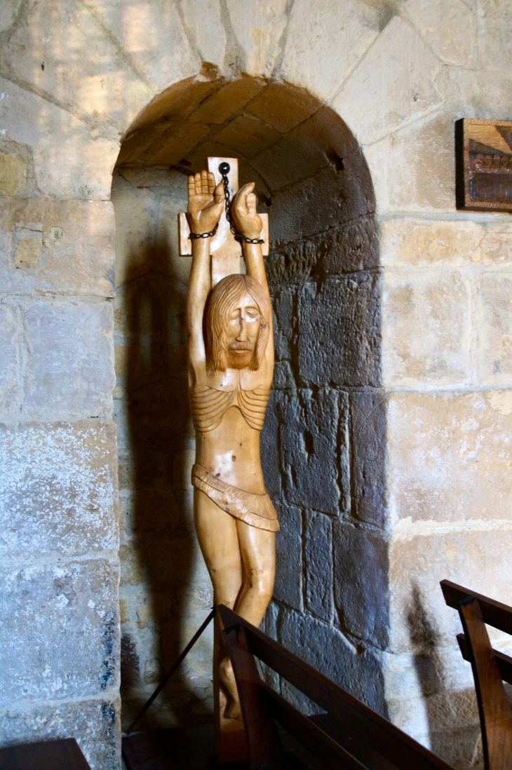 Christ en bois. - Saint-Sulpice-d'Excideuil