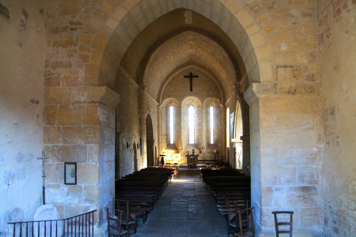 La nef vers le Choeur. - Saint-Sulpice-d'Excideuil