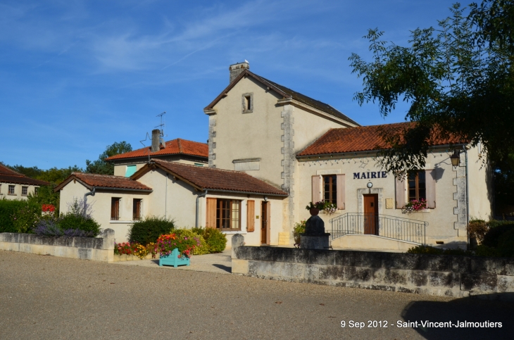 Mairie  - Saint-Vincent-Jalmoutiers