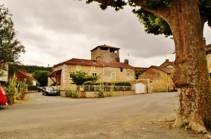 La Commune - Saint-Vincent-sur-l'Isle