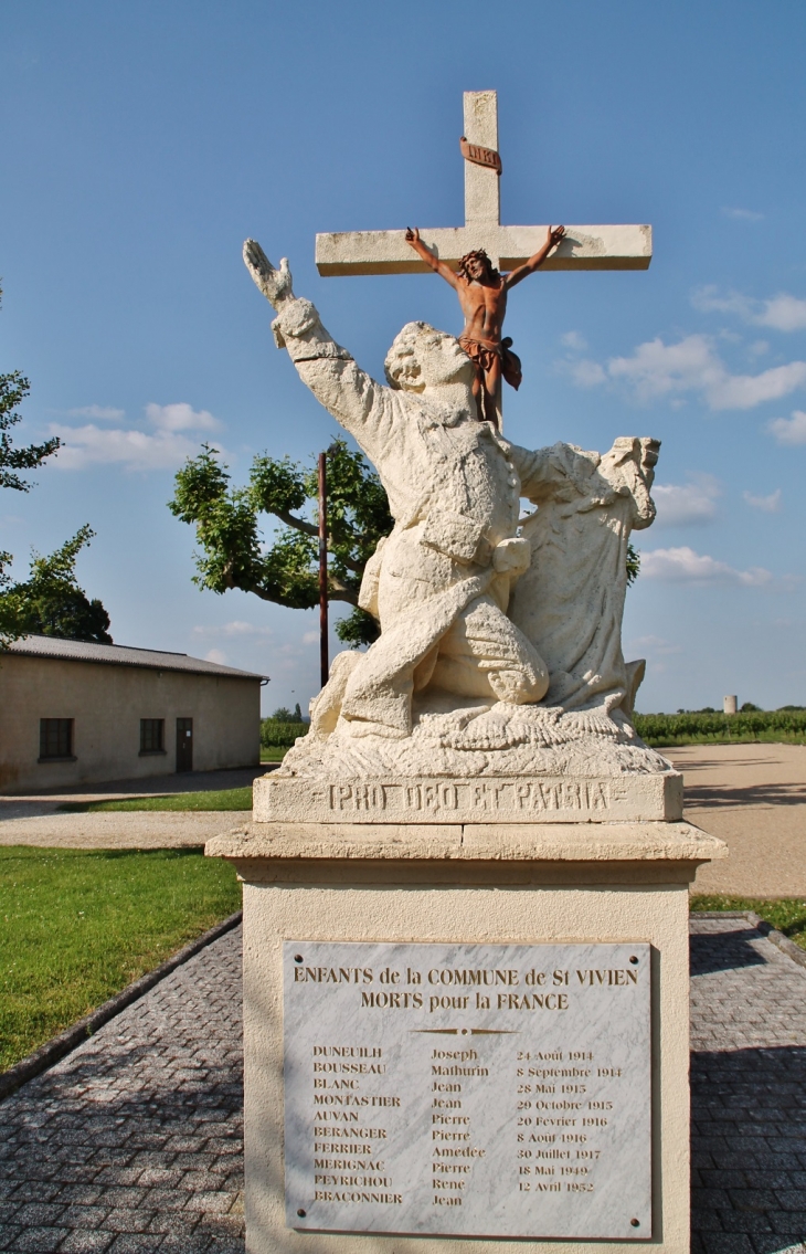 Monument aux Morts - Saint-Vivien